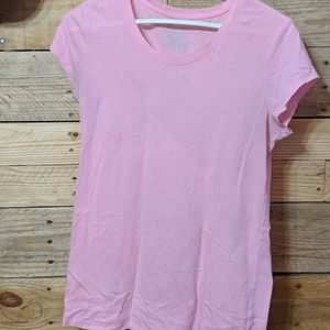 A t-shirt a light pink